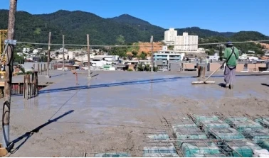 Concretagem da 4 laj