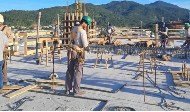Concretagem da 4 laje